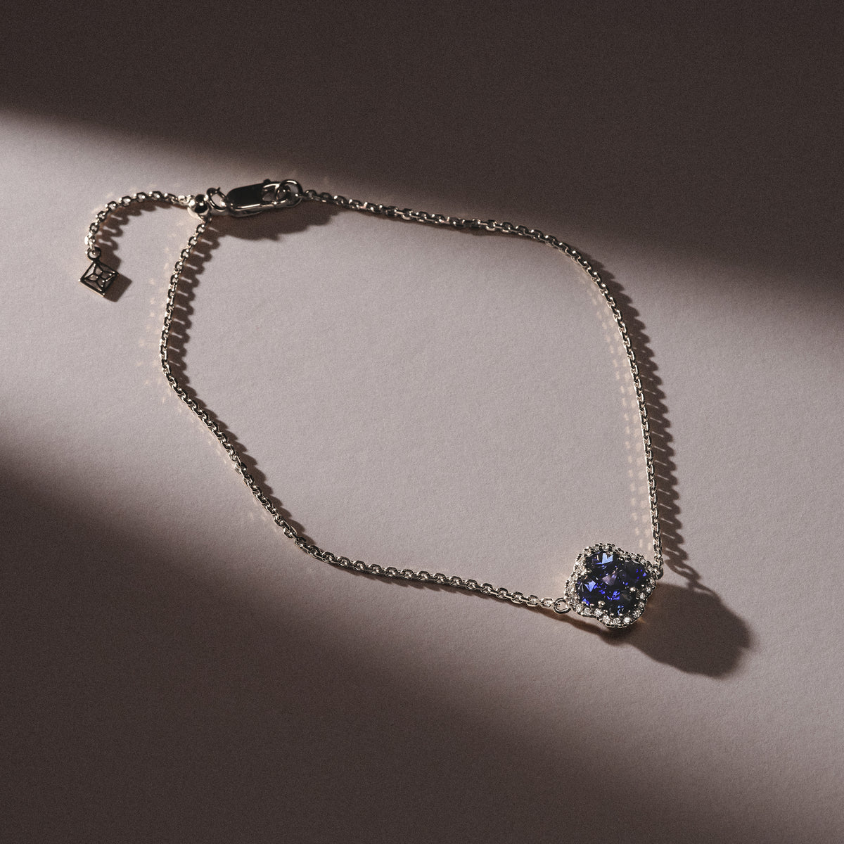 Alegria1.00ct Lab Sapphire Halo Bracelet in Sterling Silver