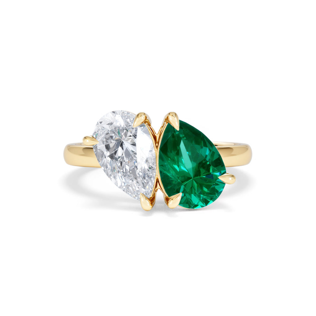 Toi Et Moi 1.50ct Pear Lab Diamond and 2.60ct Pear Lab Emerald Engagement Ring in 18K Yellow Gold