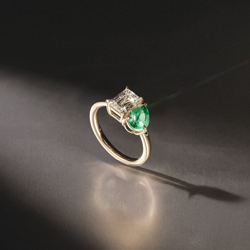 Toi Et Moi 1.50ct Emerald Cut Lab Diamond and 1.50ct Pear Lab Emerald Engagement Ring in 18K Yellow Gold