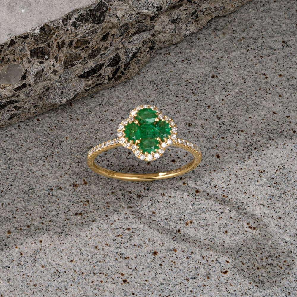 Emerald 1.06ct And Diamond 18K Yellow Gold Alegria Ring