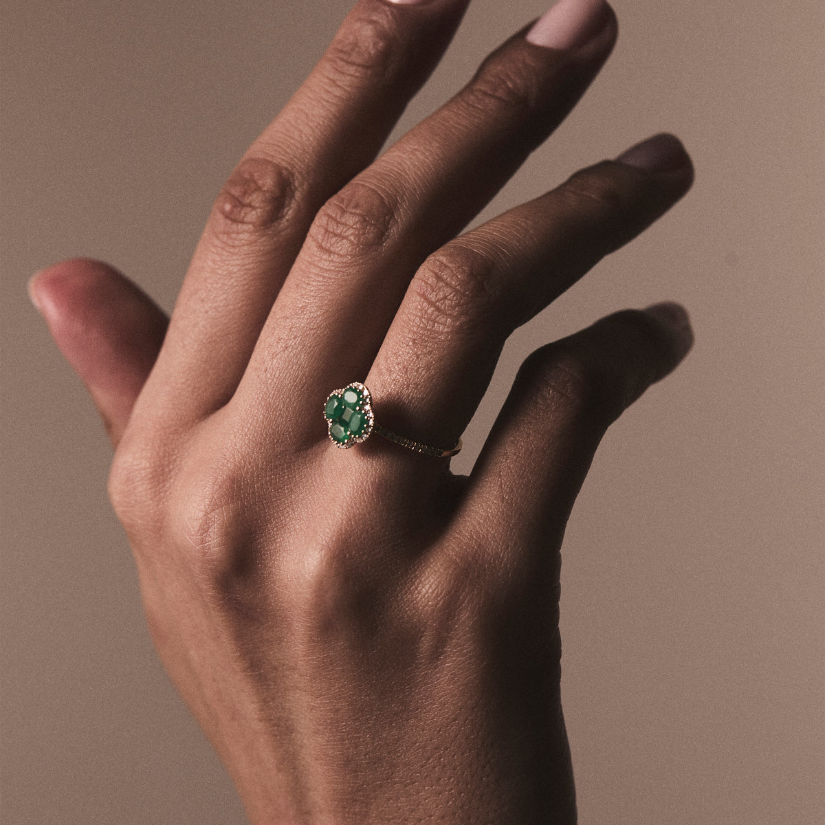 Emerald 1.06ct And Diamond 18K Yellow Gold Alegria Ring