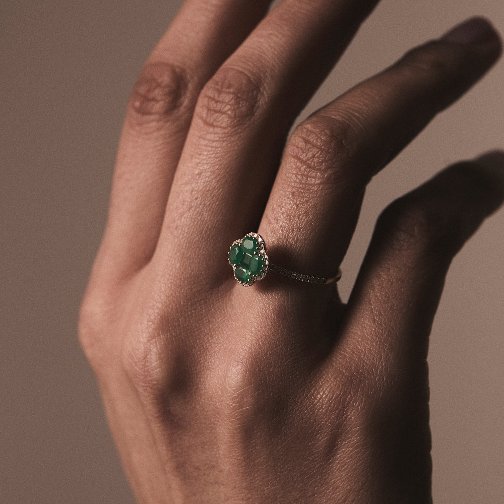 Emerald 1.06ct And Diamond 18K Yellow Gold Alegria Ring