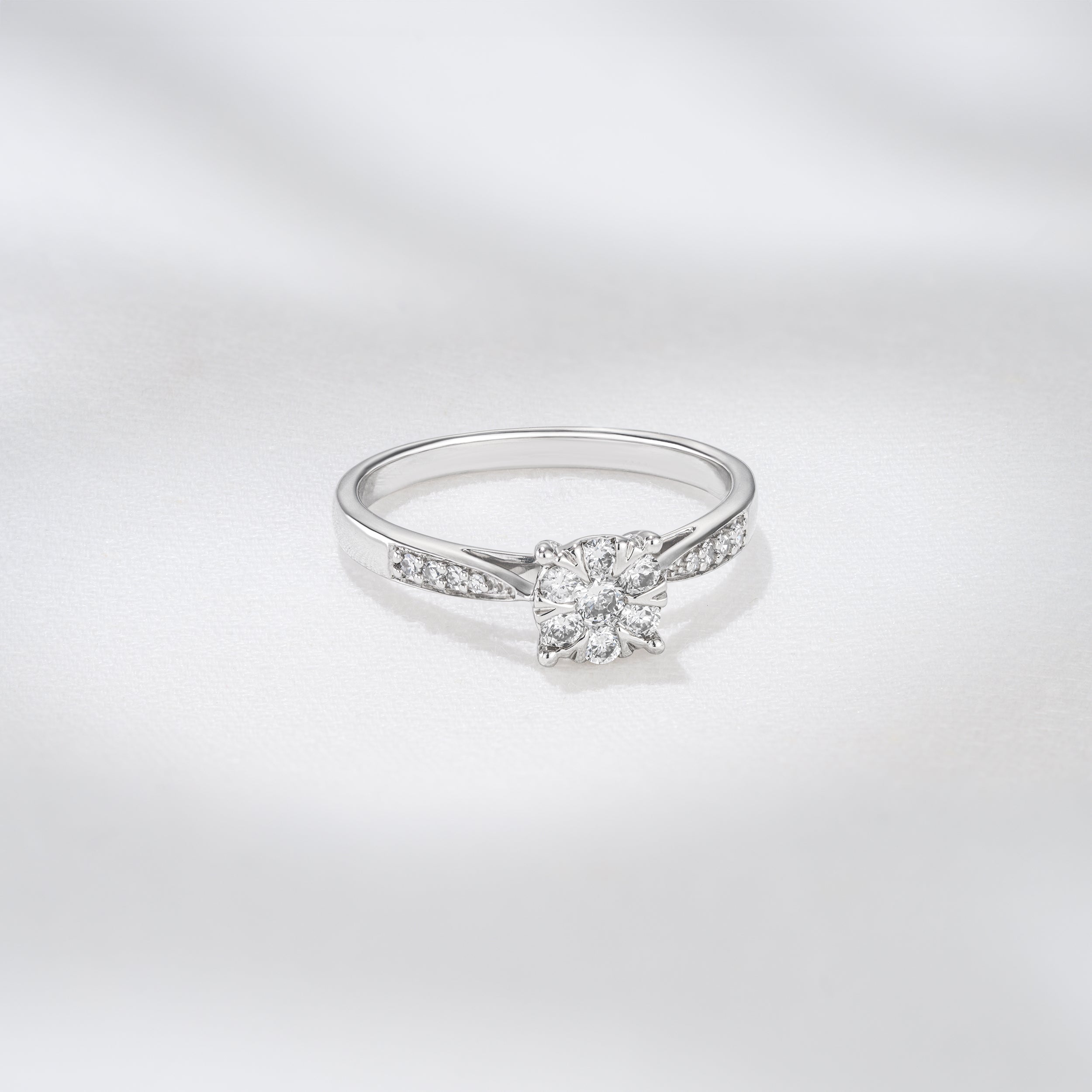 Lab Diamond Engagement Ring With Shoulders 0.25ct H/Si - 9K White Gold