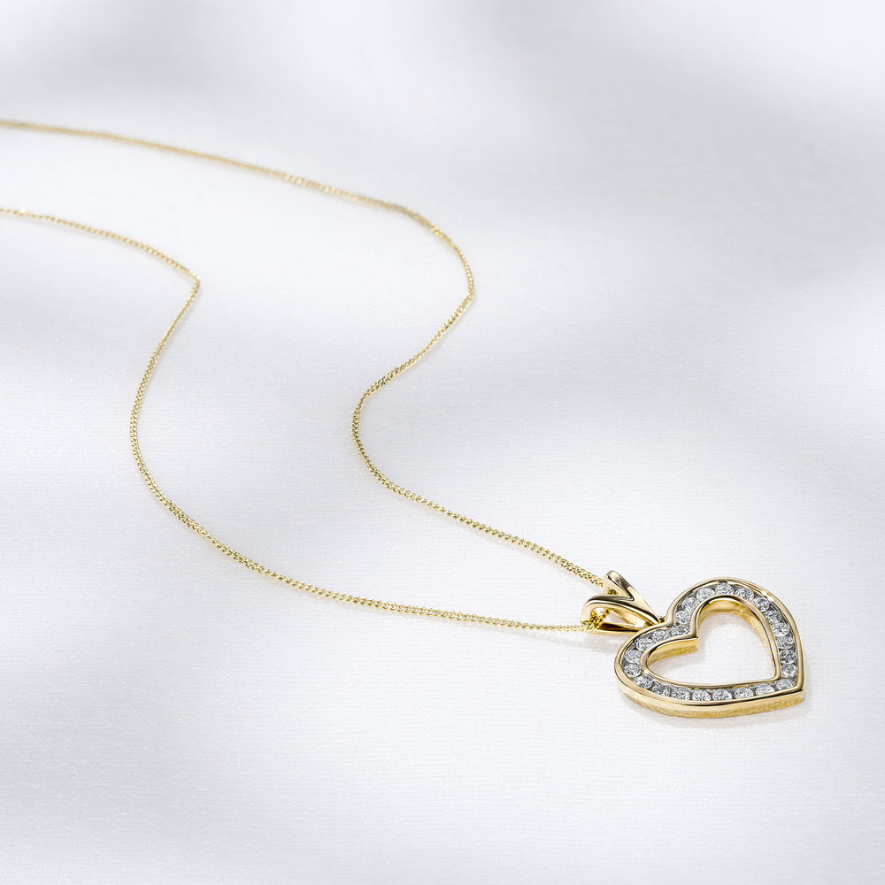 0.50ct Lab Diamond Heart Pendant Necklace H/SI Quality in 9K Yellow Gold