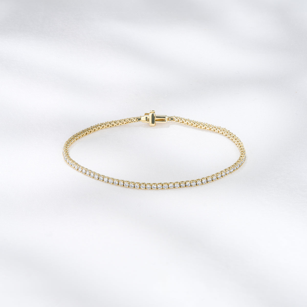 2CT Tennis Bracelet Lab Diamonds Claw Set in 9K Yellow Gold