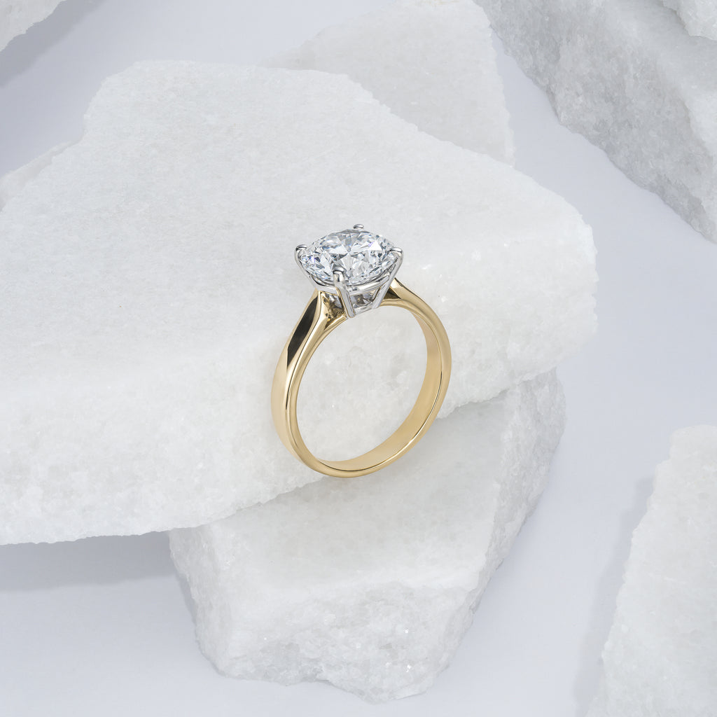 Elysia 3.00ct Lab Diamond Round Cut Engagement Ring in 18K Yellow Gold G/VS1