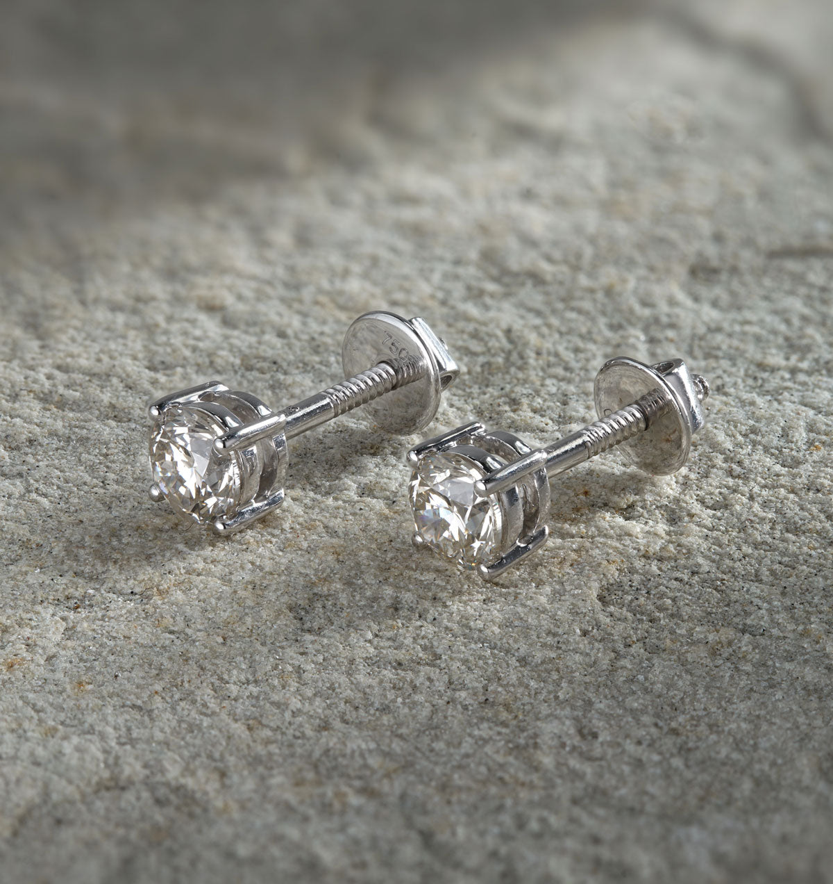 Lab Diamond Studs Earrings 1.00CT F/VS1 Quality 18K White Gold - 5.1mm