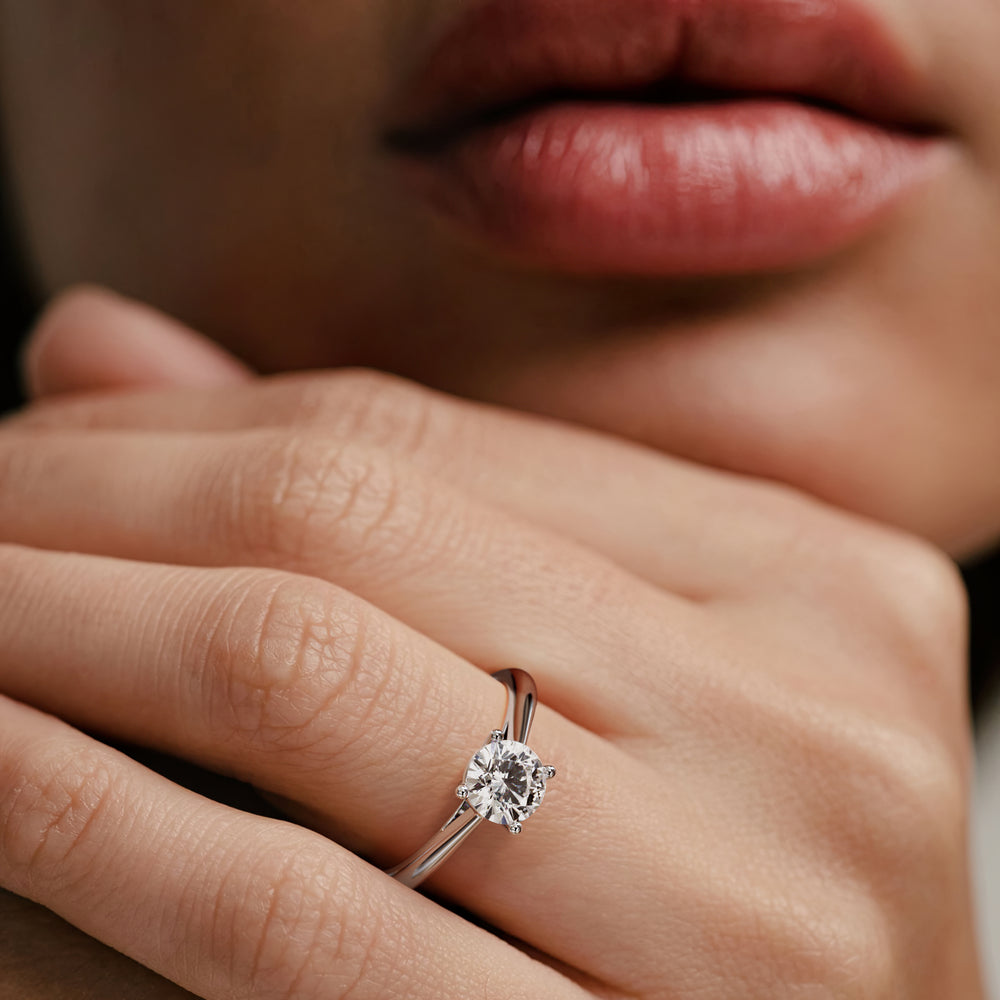 1 Carat Diamond Engagement Ring Elysia Lab FVS1 18K White Gold