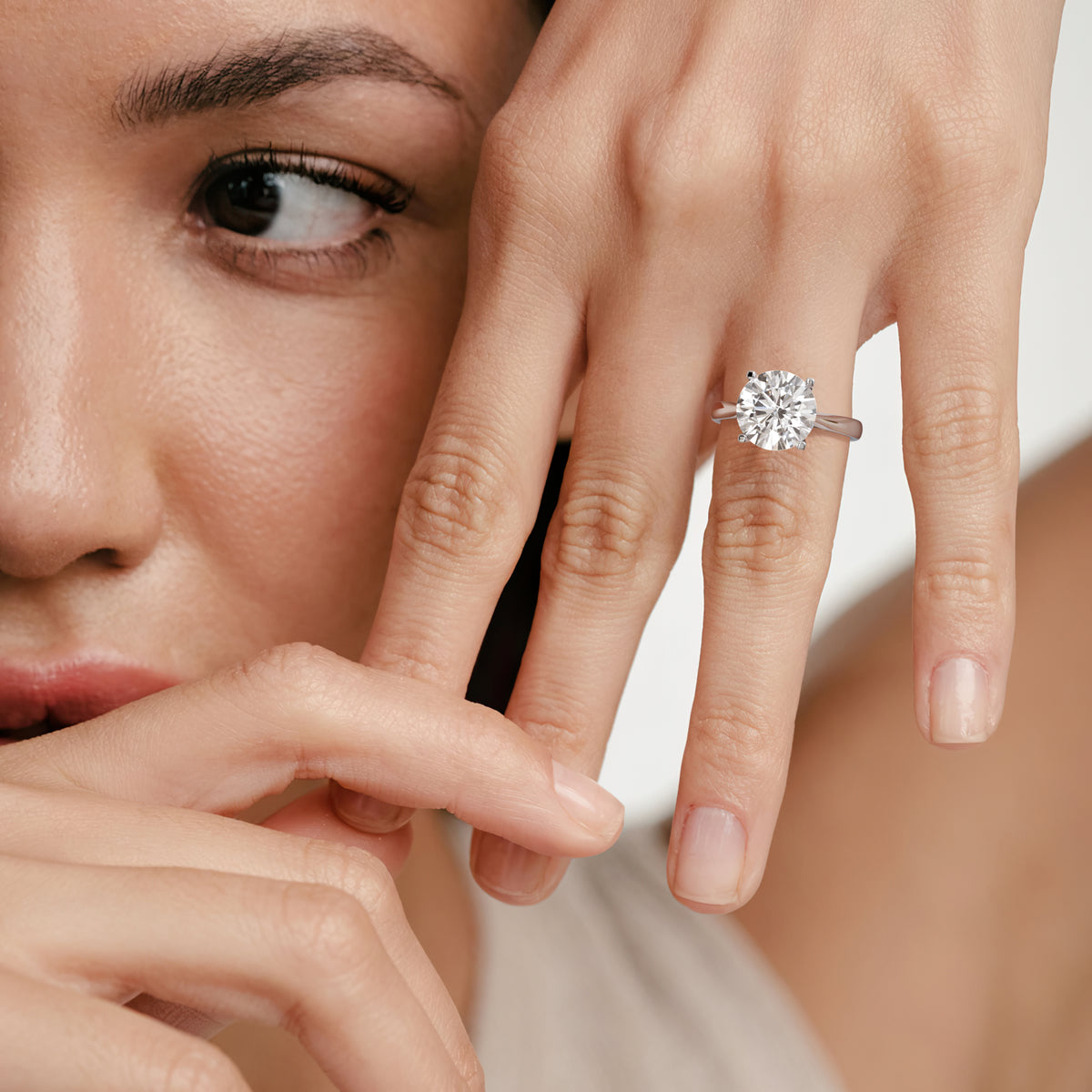 Grace 5.00ct Lab Diamond Round Cut Engagement Ring in 18K White Gold G/VS1