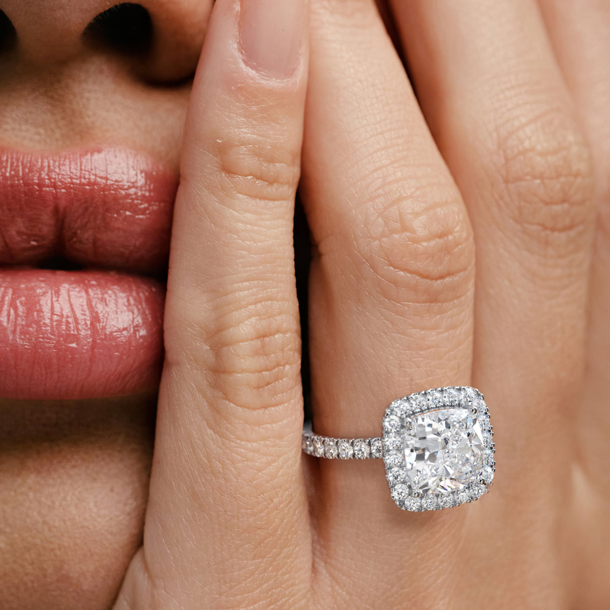 Beatrice 3.55ct Lab Diamond Cushion Cut Engagement Ring in Platinum G/VS1