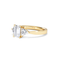 Aurora Lab Diamond Emerald Cut and Trillion 1.70ct Ring in 18K Gold F/VS1