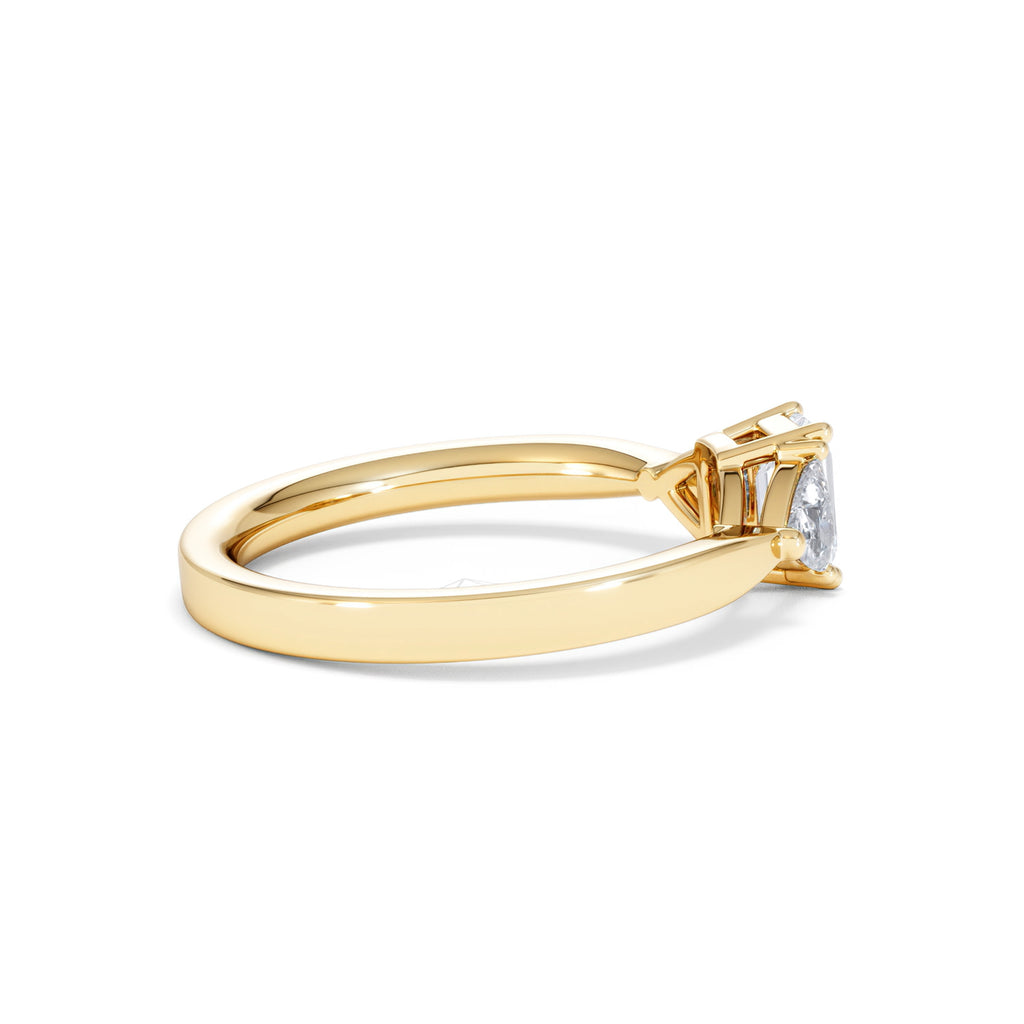 Aurora Lab Diamond Emerald Cut and Trillion 1.00ct Ring in 18K Gold F/VS1