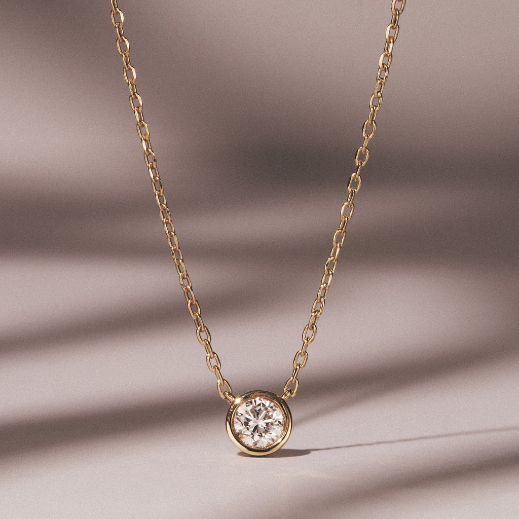 Horizon Round Cut Lab Diamond Solitaire Necklace 0.25ct H/SI in 9K Gold