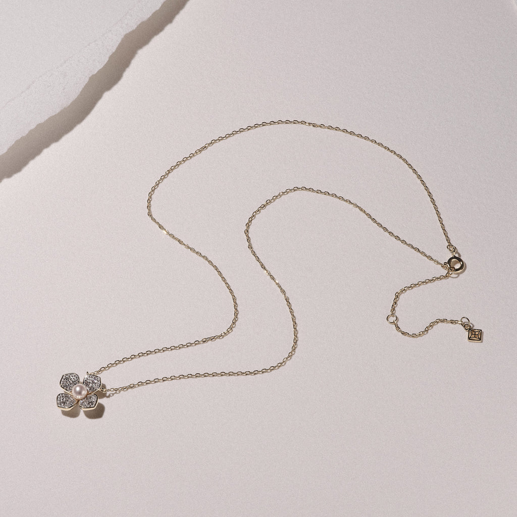 Eden 4mm Round Pearl and Lab Diamond Floral Necklace in 18K Gold Vermeil