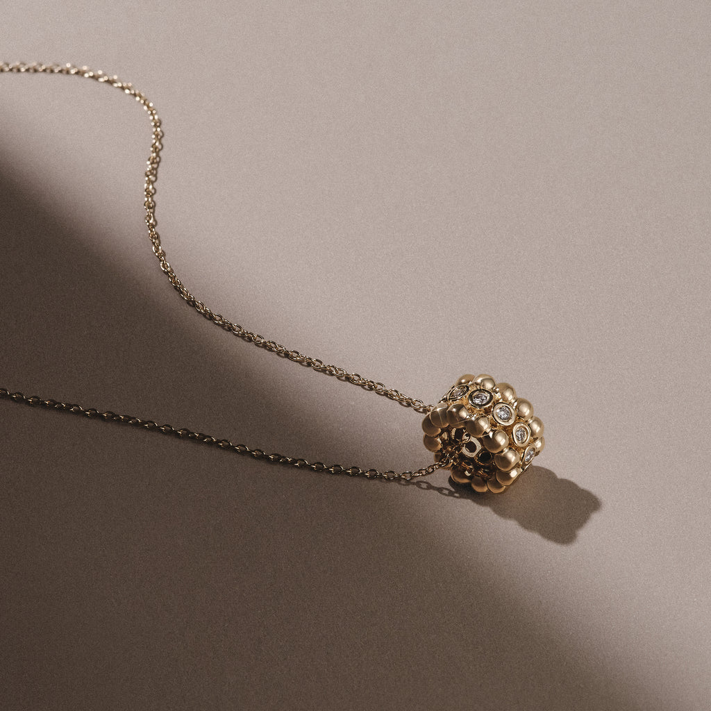 Solis 0.26ct Round Cut Lab Diamond Pendant Necklace in 18K Gold Vermeil