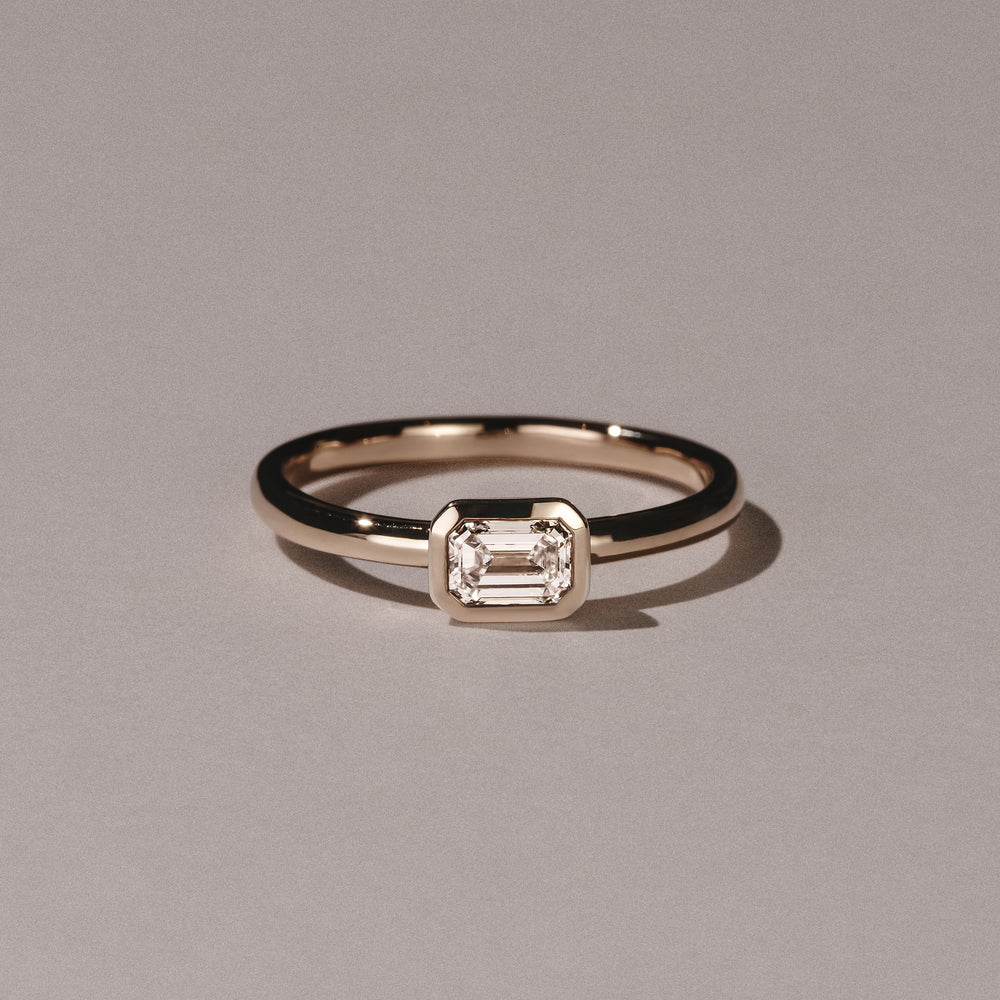 Horizon Emerald Cut Lab Diamond Solitaire Ring 0.50ct H/SI in 9K Gold