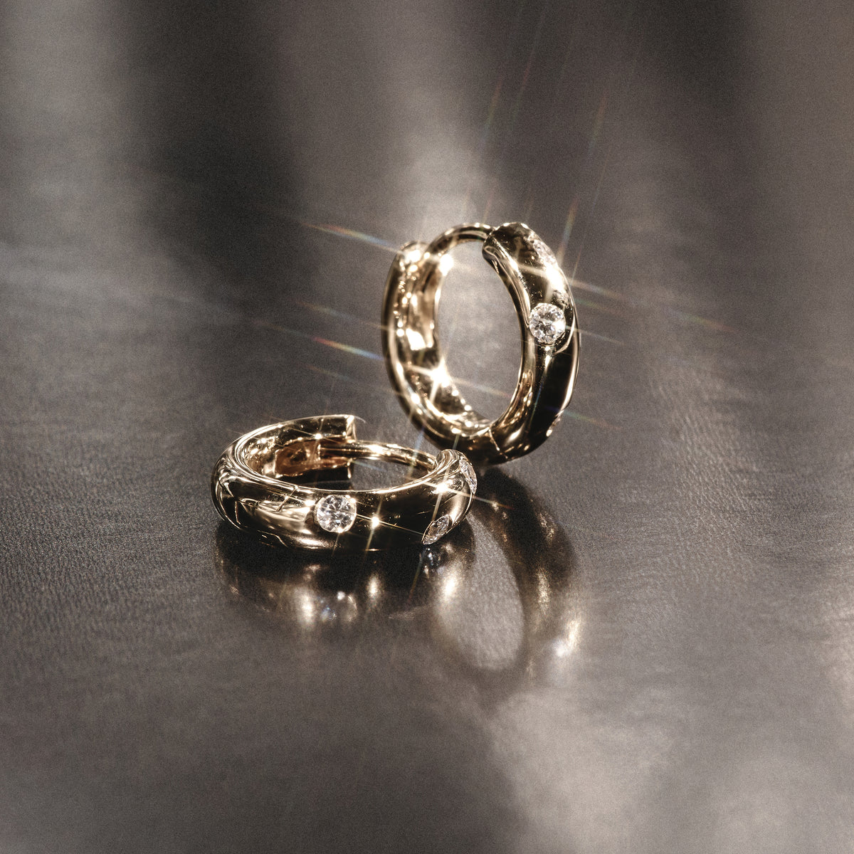 Seamless Lab Diamond Huggie Earrings 0.08ct in 18K Gold Vermeil