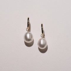 Eden 11mm and 13mm Oval Pearl Huggie Earrings in 18K Gold Vermeil