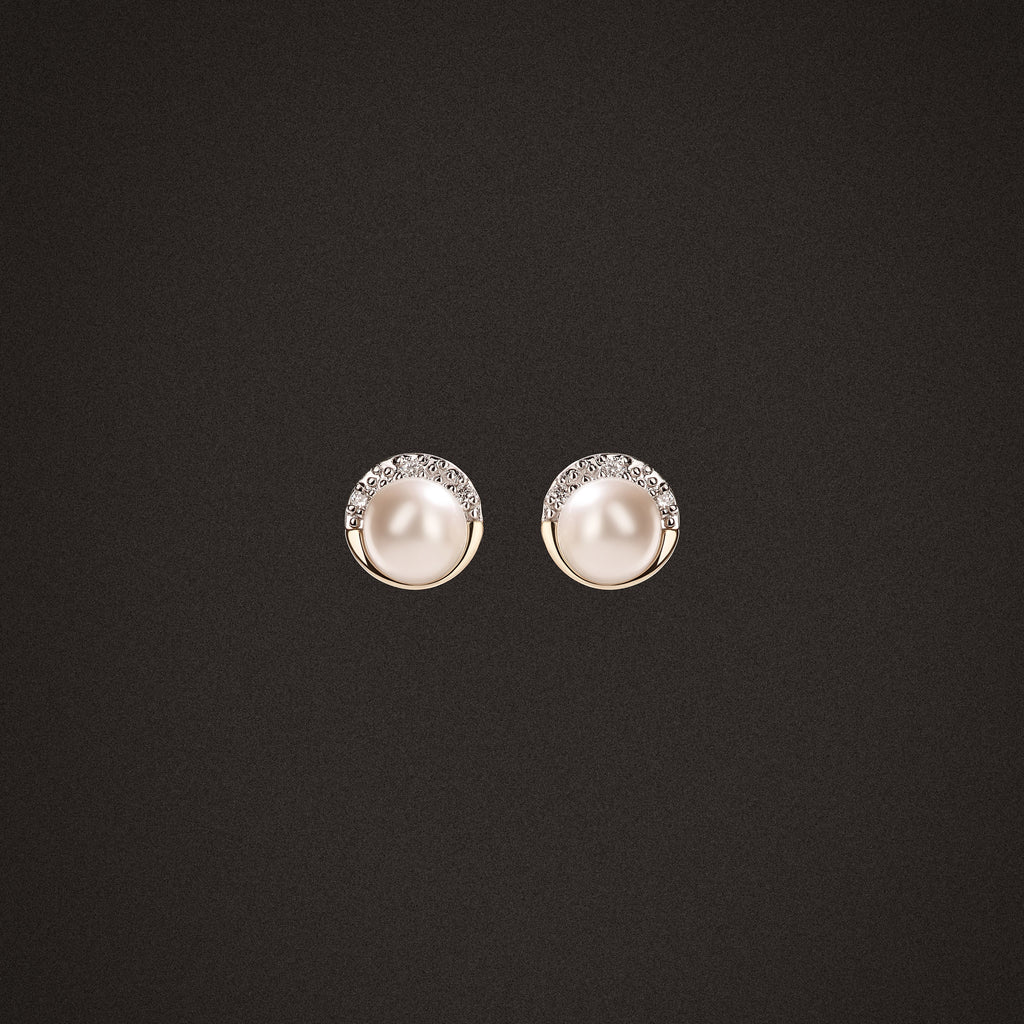 Eden 6.5mm Round Pearl and Lab Diamond Stud Earrings in 18K Gold Vermeil