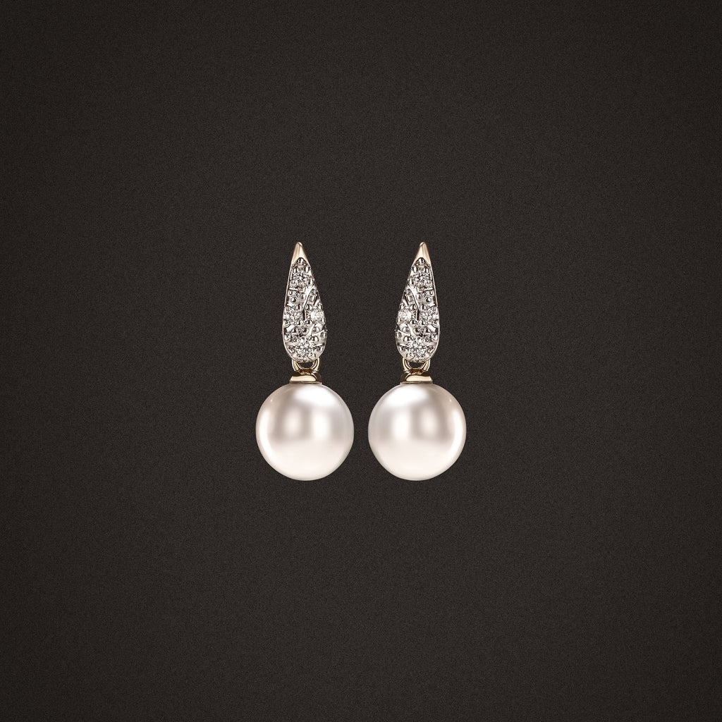 Eden 7mm Round Pearl and Lab Diamond Stud Earrings in 18K Gold Vermeil