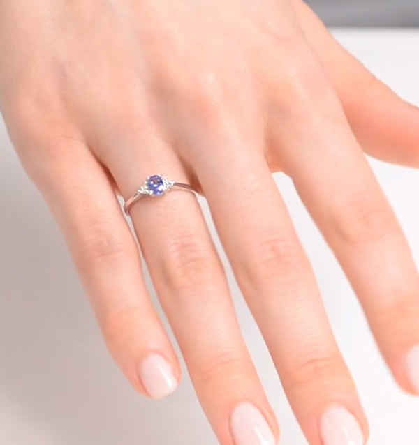 Tanzanite 0.35CT And Diamond 9K White Gold Ring