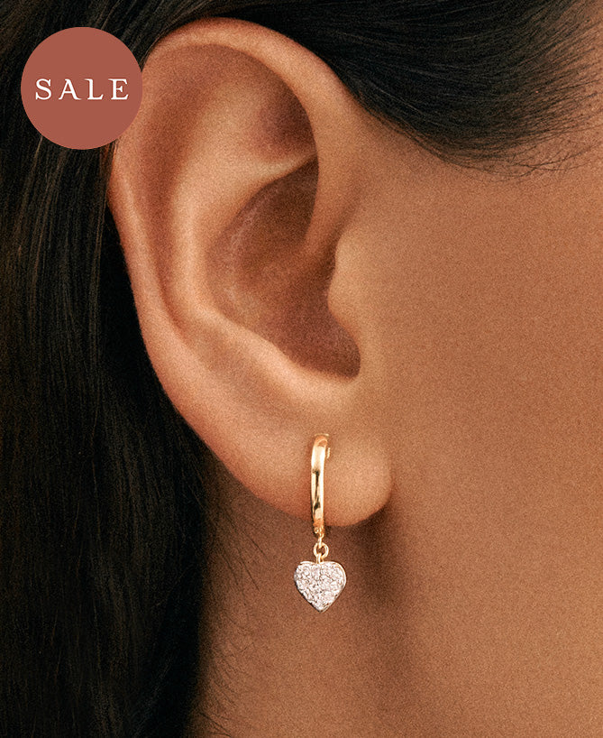earrings 669x818 0113d2d8 63cb 4f06 8645 b653b1885d8f