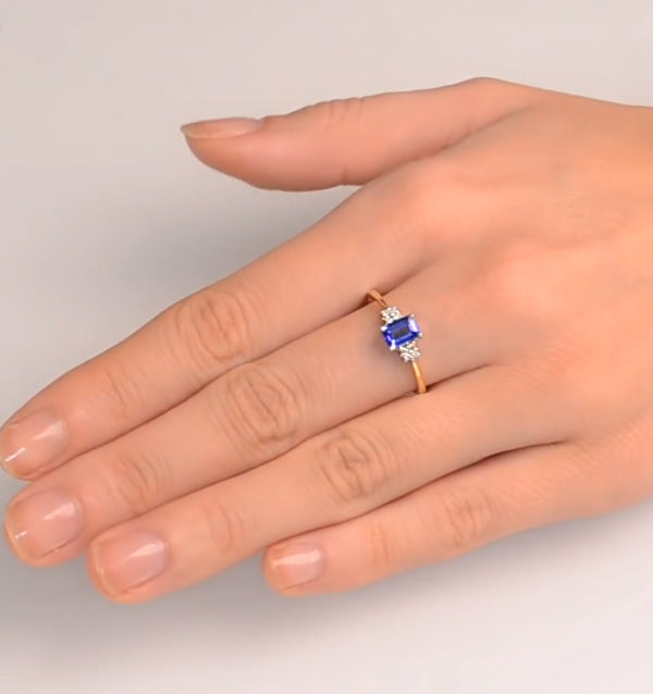 Tanzanite 6 x 4mm And Diamond 18K Gold Ring FET37-V