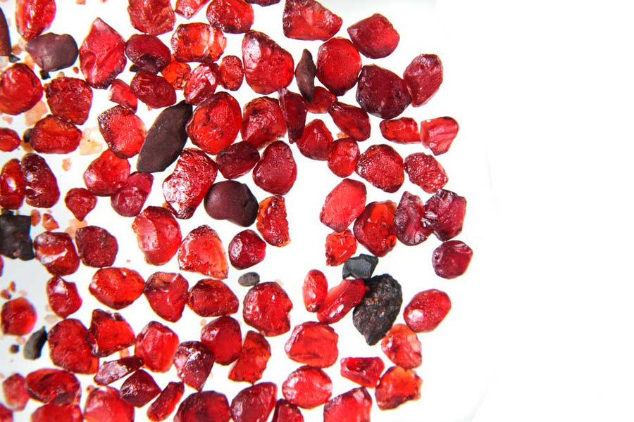 garnet stones