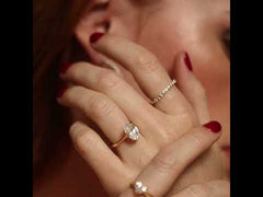 Amora Oval 3.00ct Lab Diamond Engagement Ring G/VS1 Set in 18K Gold