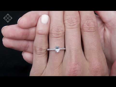 9K White Gold Diamond and Aquamarine Ring 0.08ct