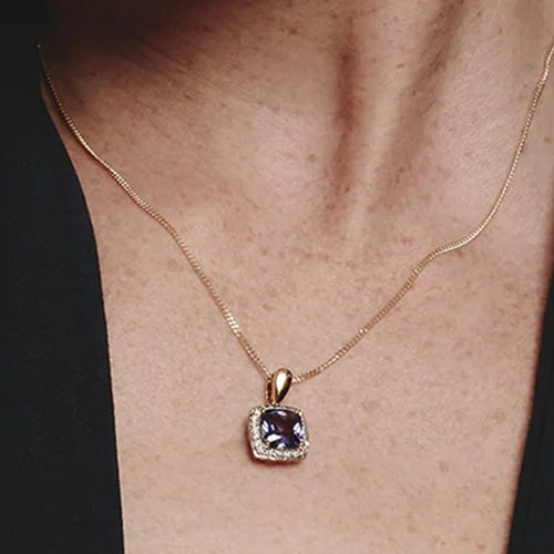 sample sale carousel necklaces